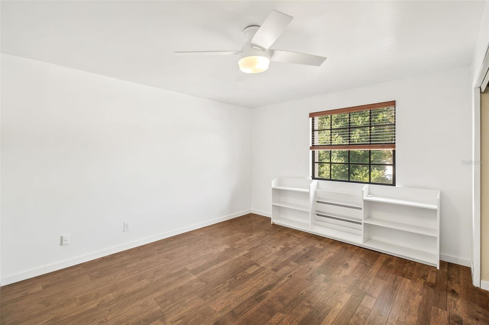 Image 24 of 42 For 1942 Kimberwicke Circle