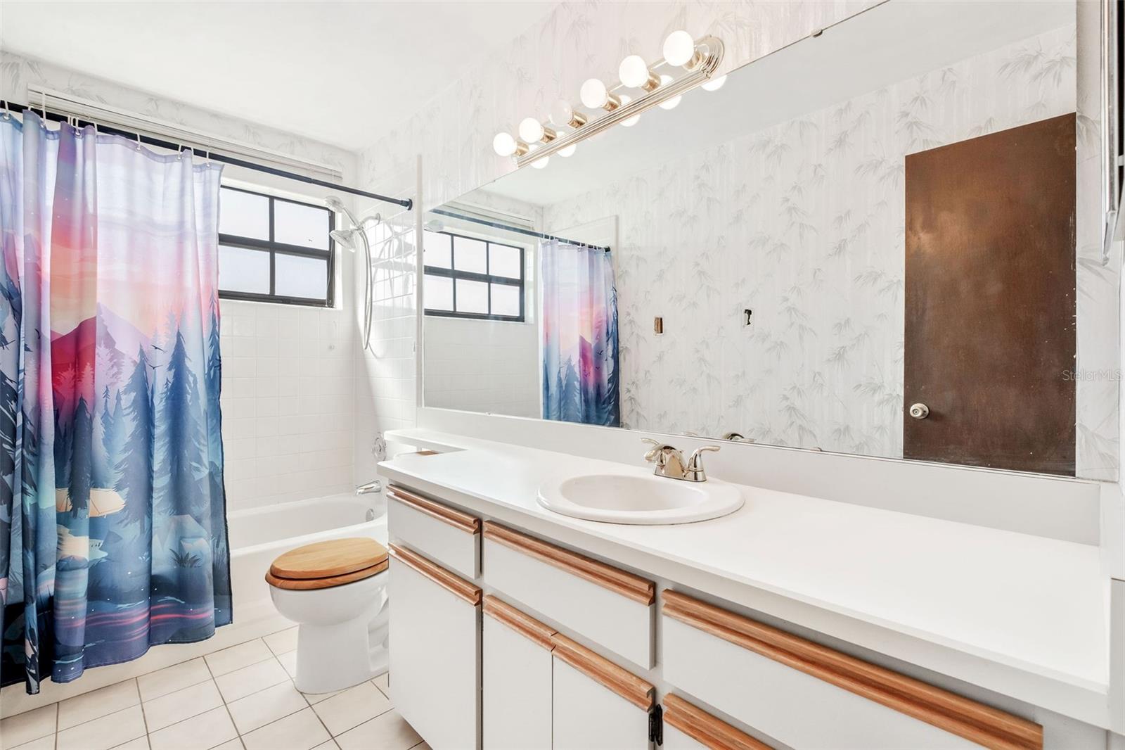 Image 25 of 42 For 1942 Kimberwicke Circle