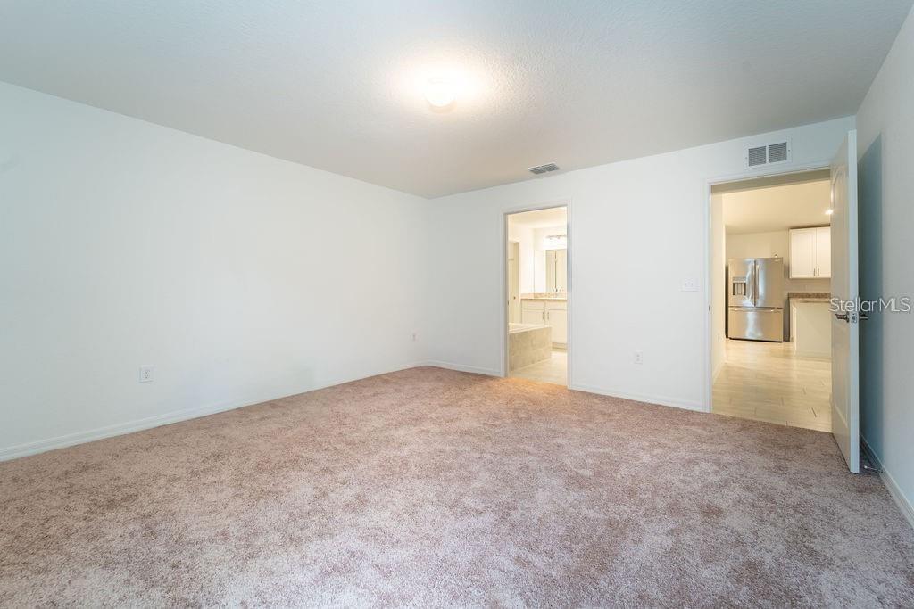 Image 20 of 44 For 1955 Thompson Preserve Boulevard