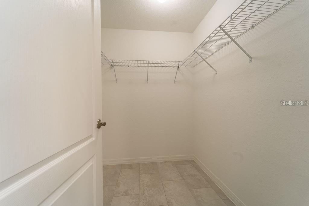 Image 32 of 44 For 1955 Thompson Preserve Boulevard