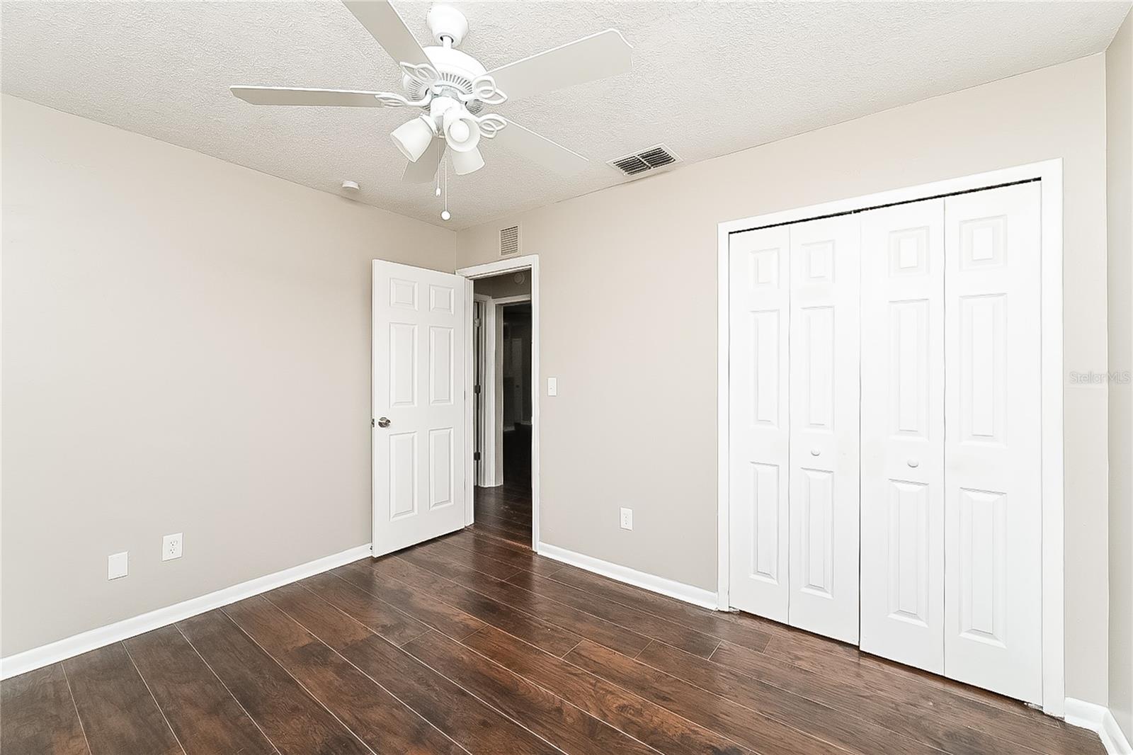 Image 10 of 16 For 1406 Cromwell Drive