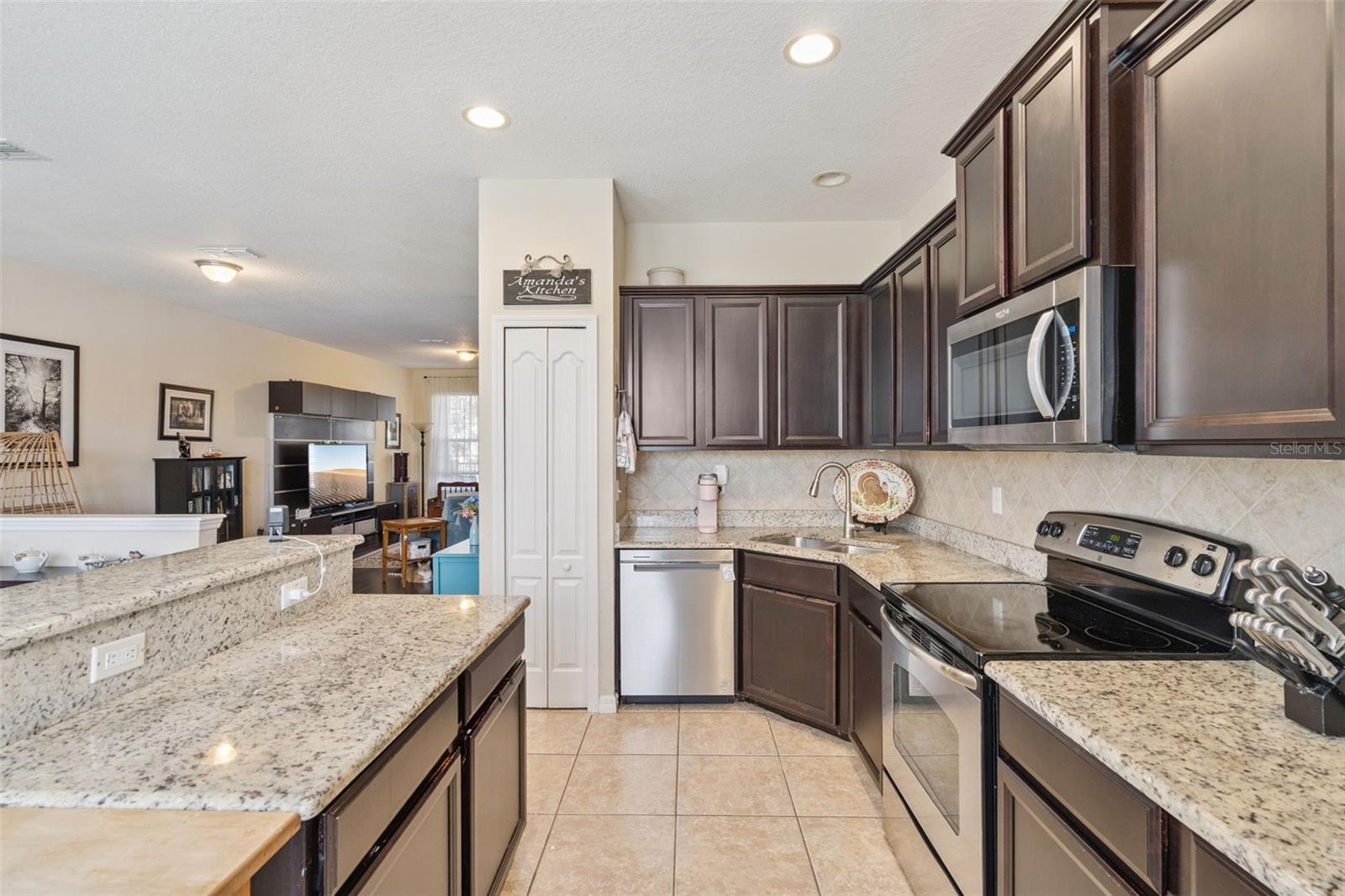 Image 15 of 49 For 4297 Regal Town Lane