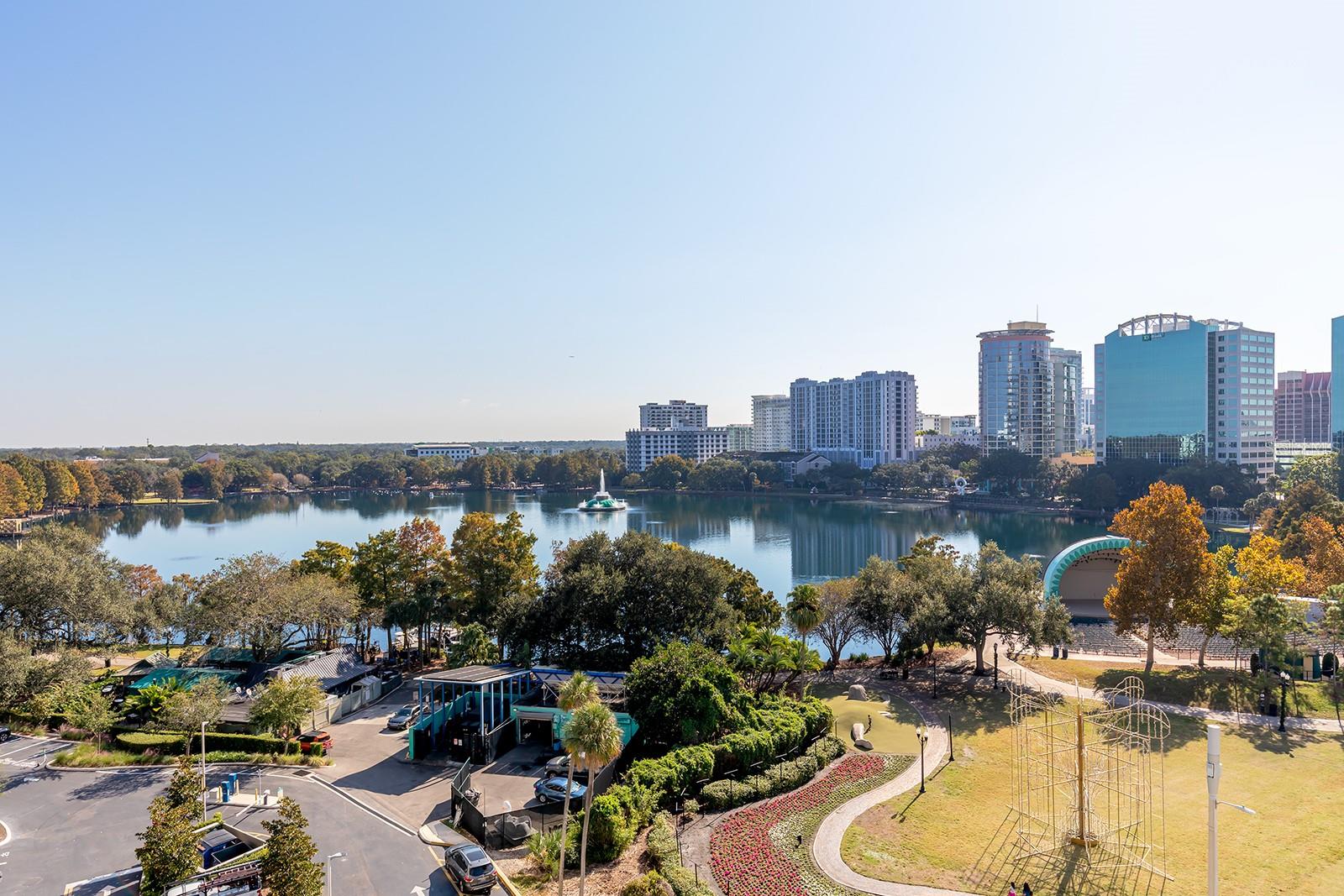 Image 26 of 34 For 150 Robinson Street 2408