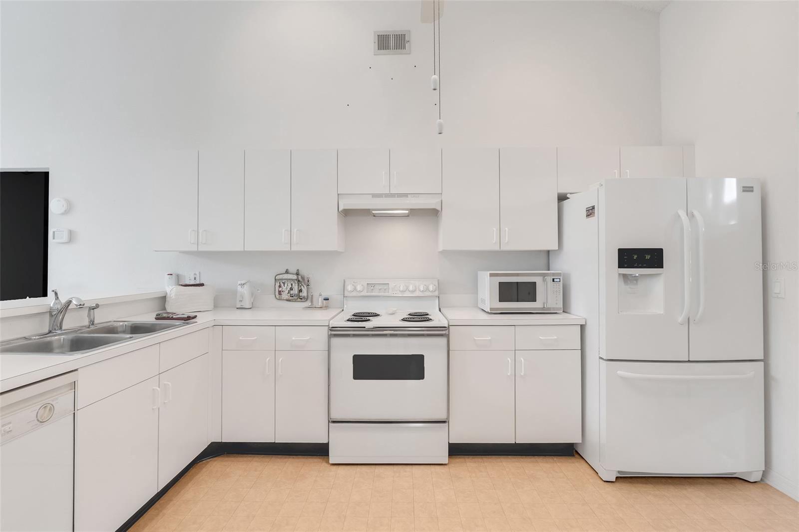 Image 10 of 29 For 6872 Limpkin Drive