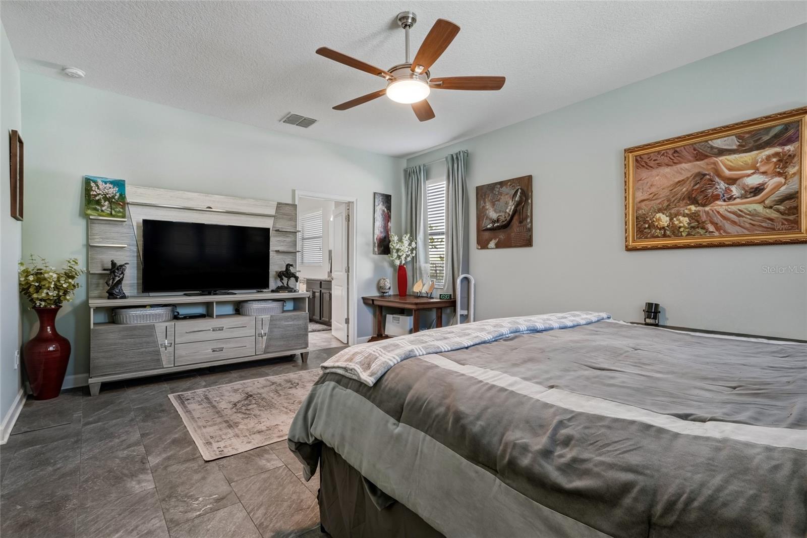 Image 15 of 64 For 7578 Purple Finch Street