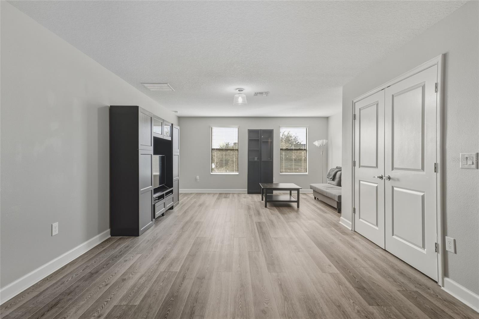 Image 20 of 64 For 7578 Purple Finch Street