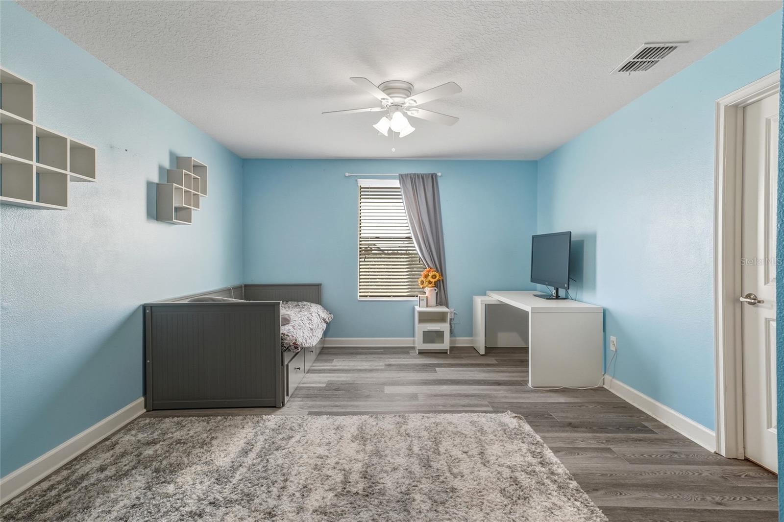 Image 27 of 64 For 7578 Purple Finch Street