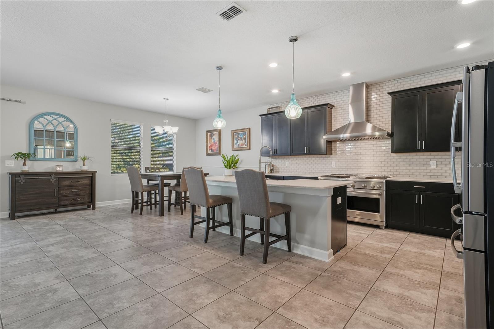 Image 4 of 64 For 7578 Purple Finch Street