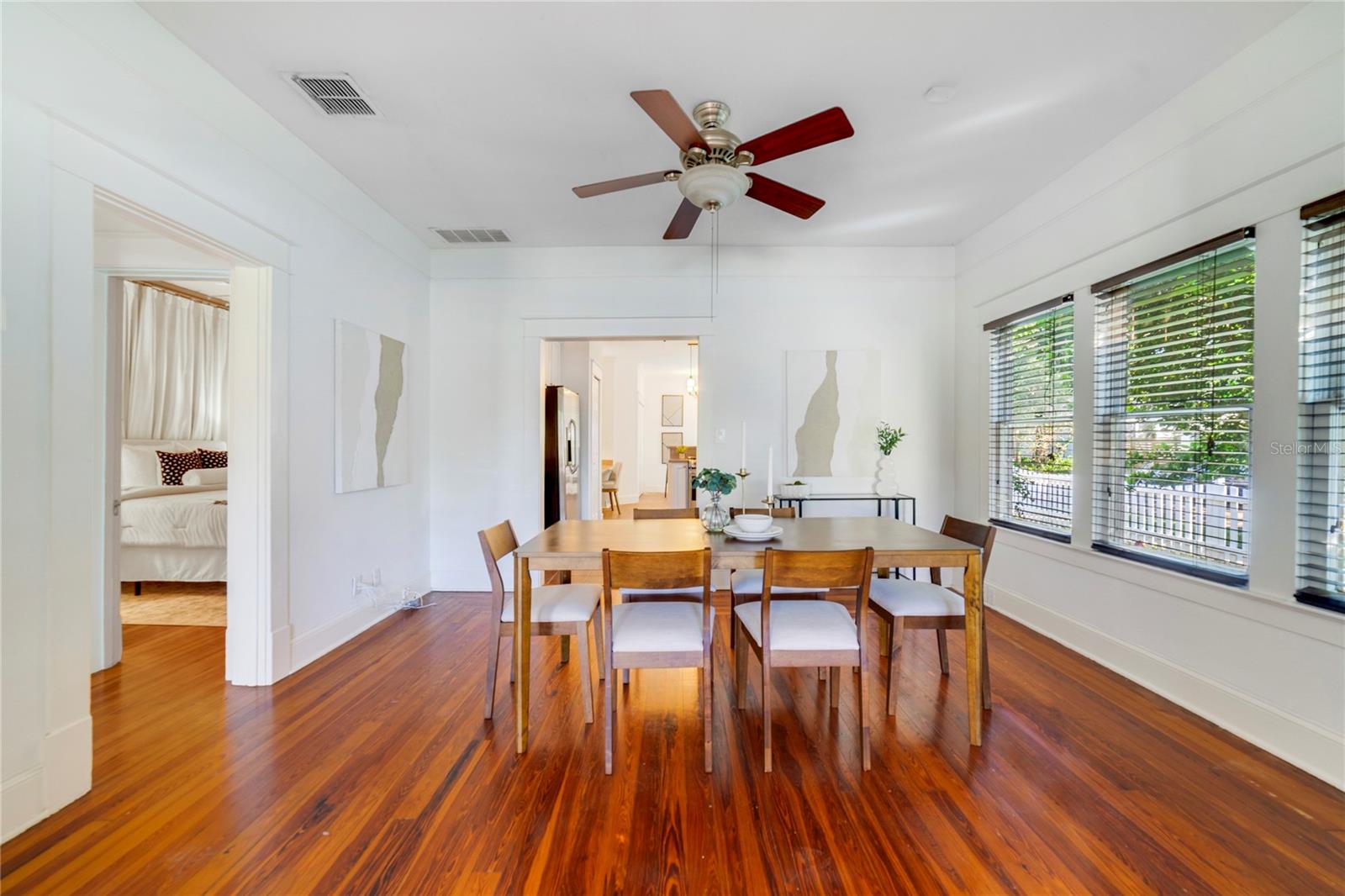 Image 12 of 31 For 819 Pine Street