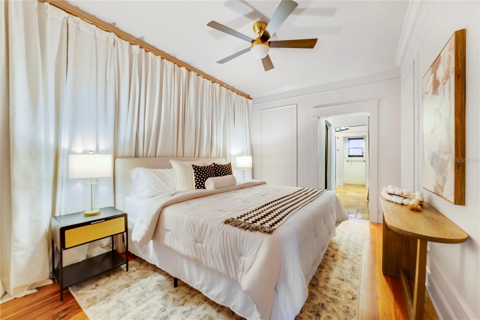 Image 19 of 31 For 819 Pine Street