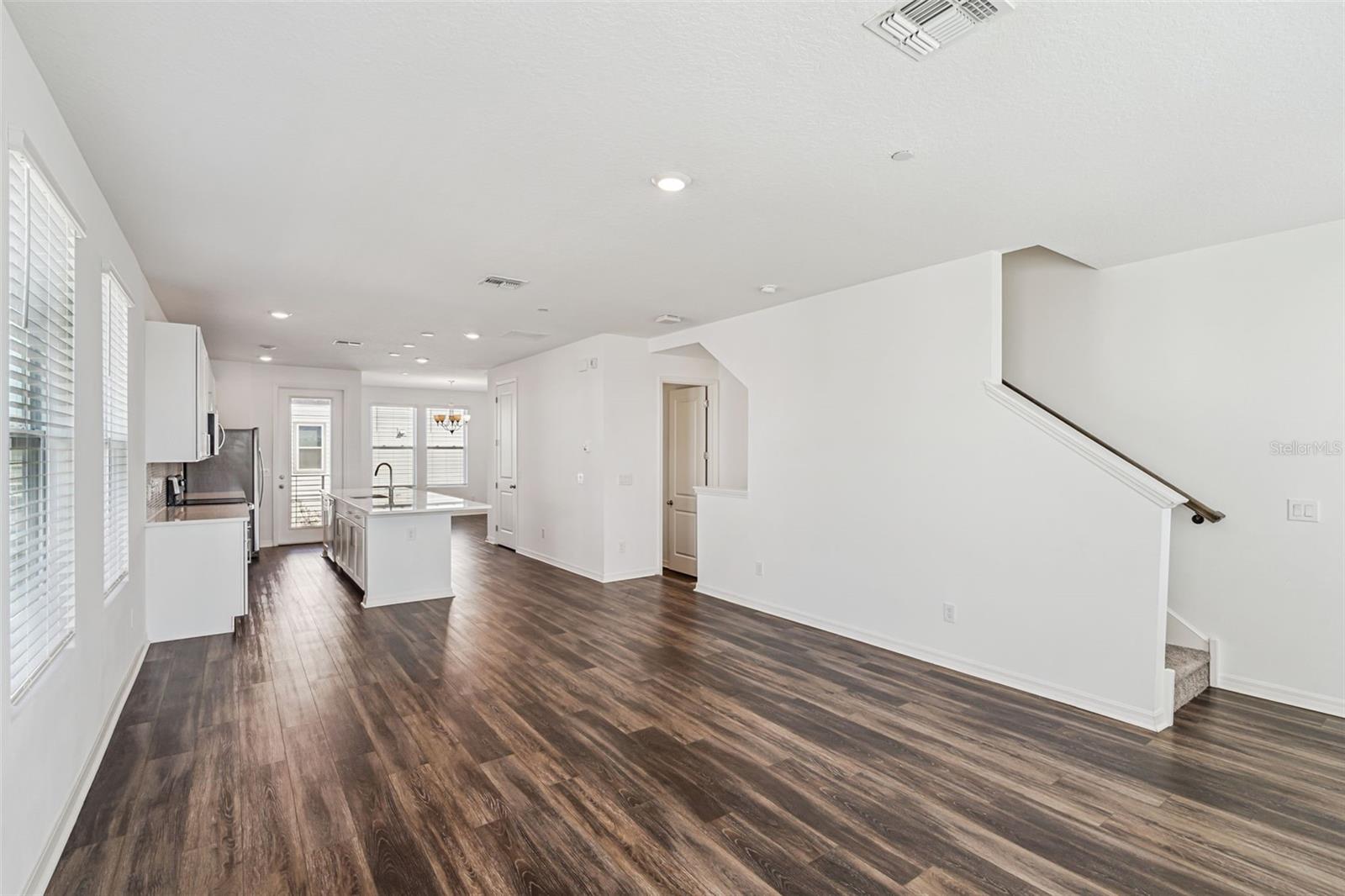 Image 12 of 35 For 12620 Willstatter Avenue