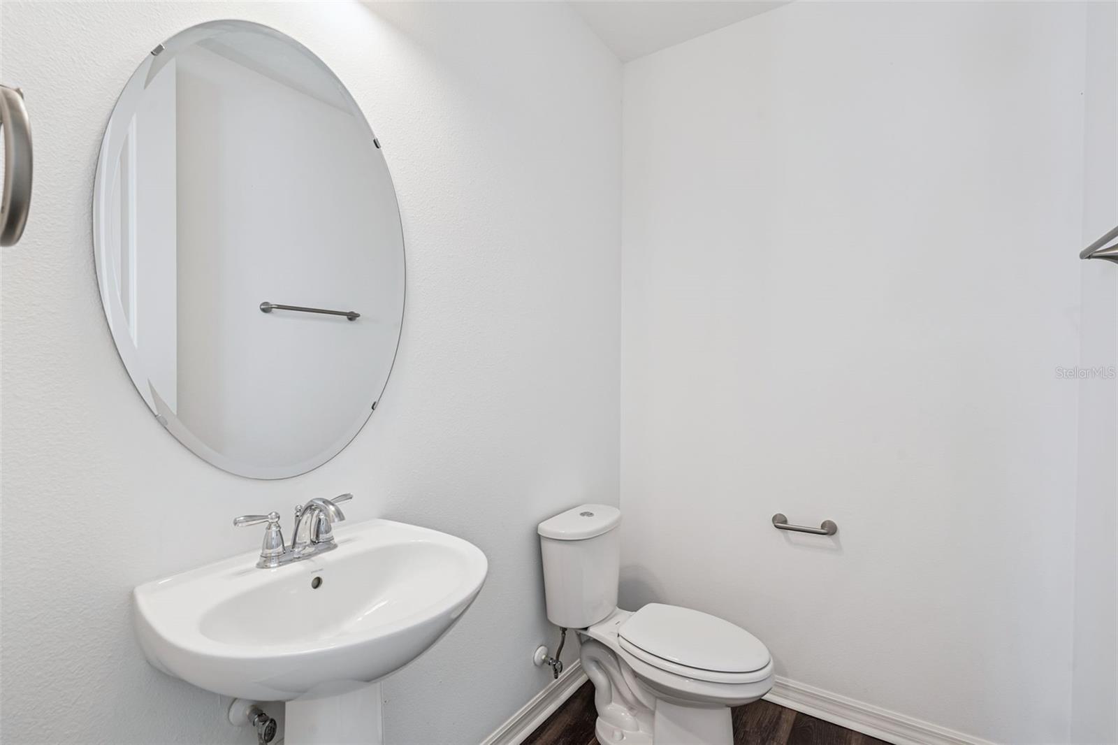 Image 13 of 35 For 12620 Willstatter Avenue