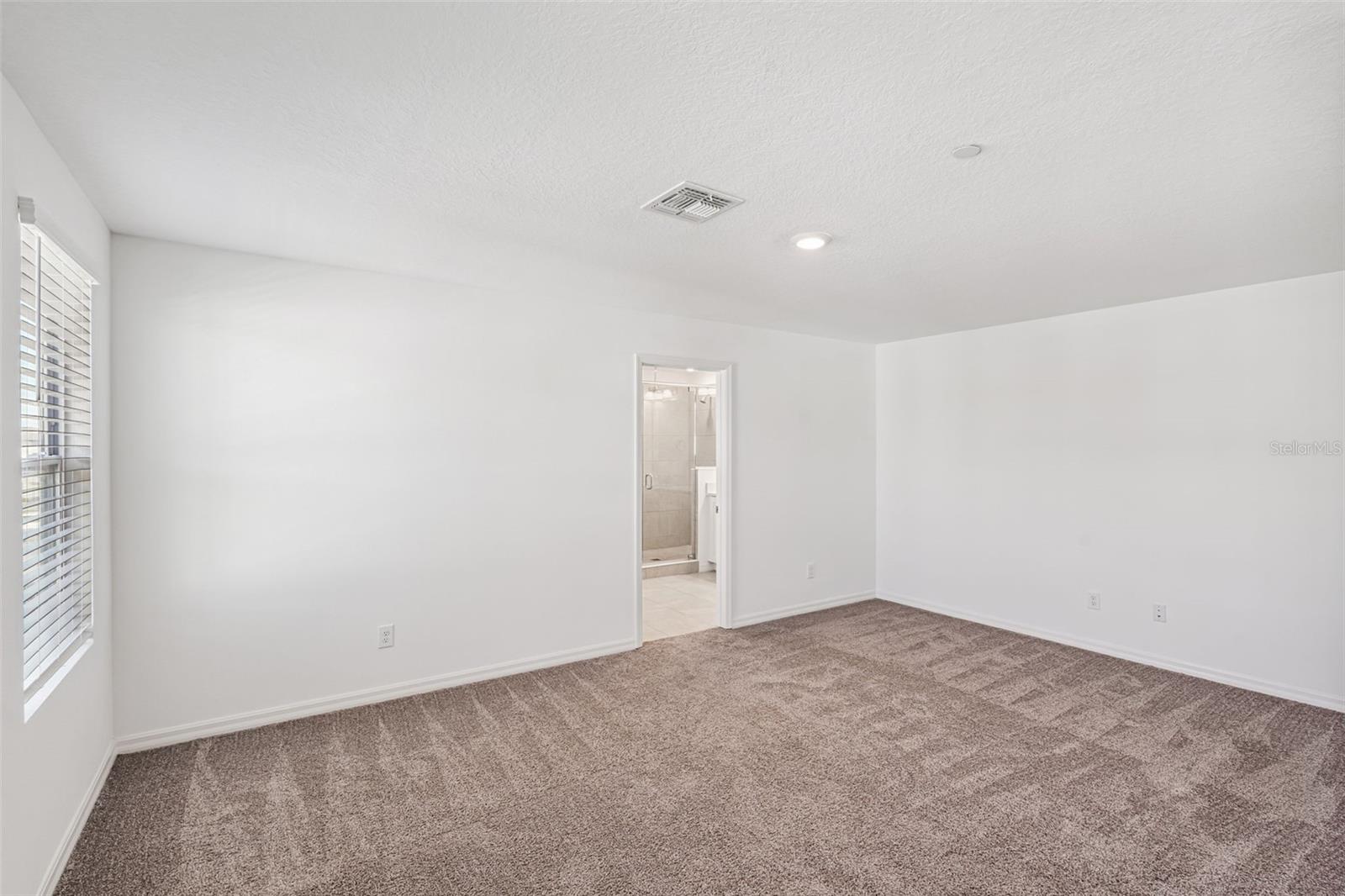 Image 14 of 35 For 12620 Willstatter Avenue