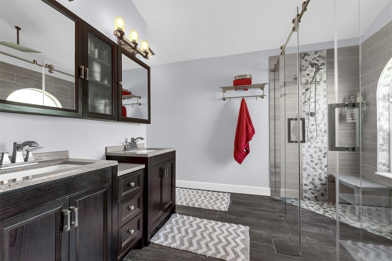 Image 19 of 44 For 650 Regina Lane