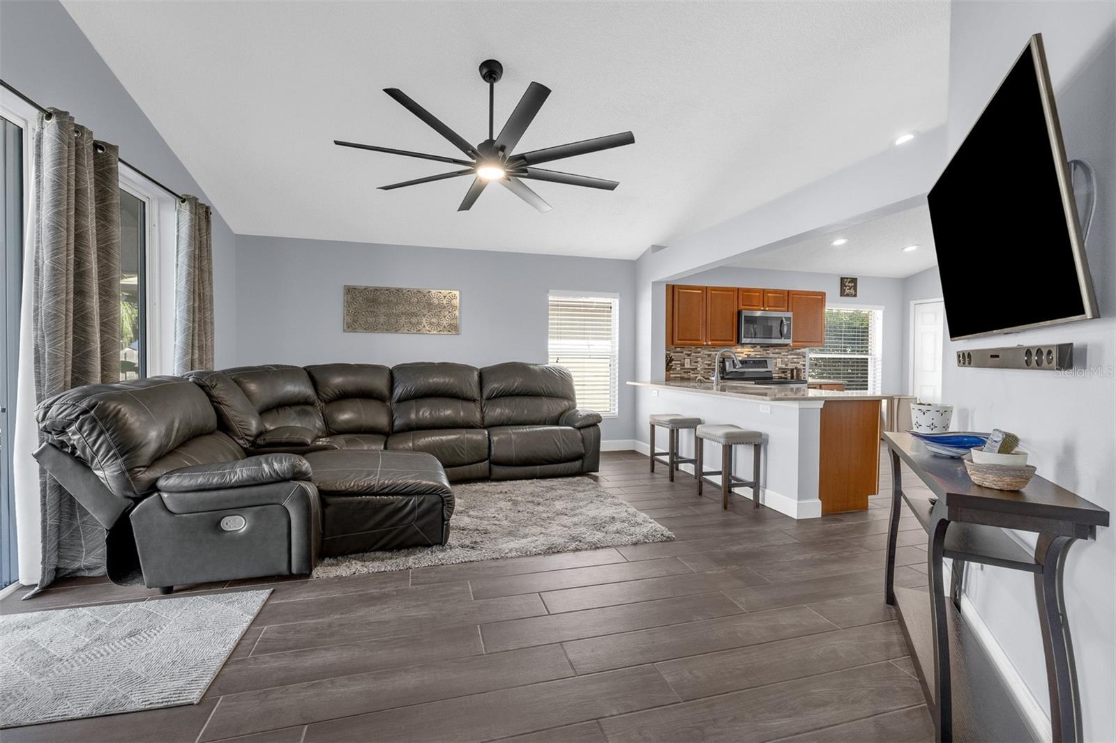 Image 38 of 44 For 650 Regina Lane