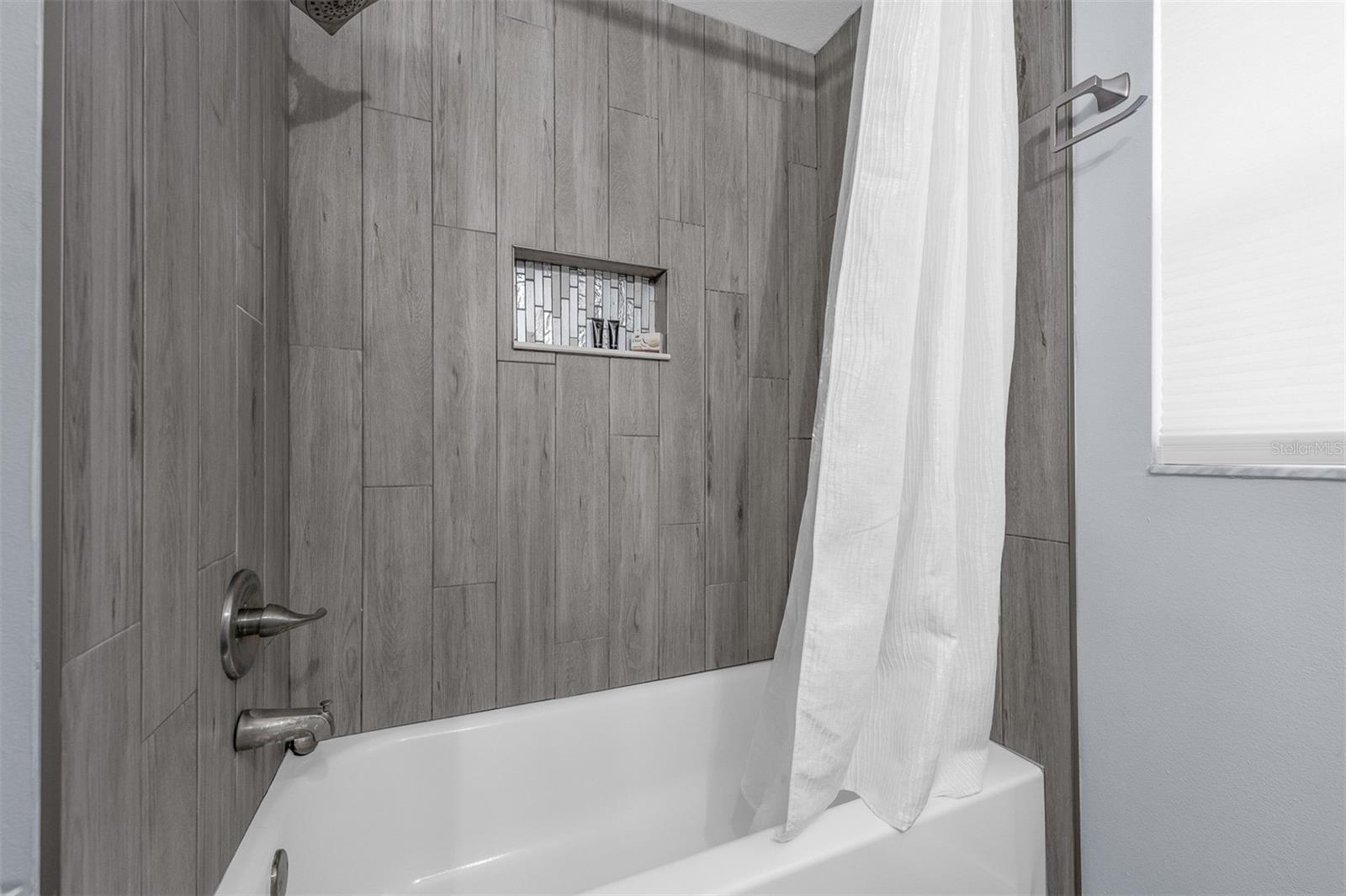 Image 42 of 44 For 650 Regina Lane