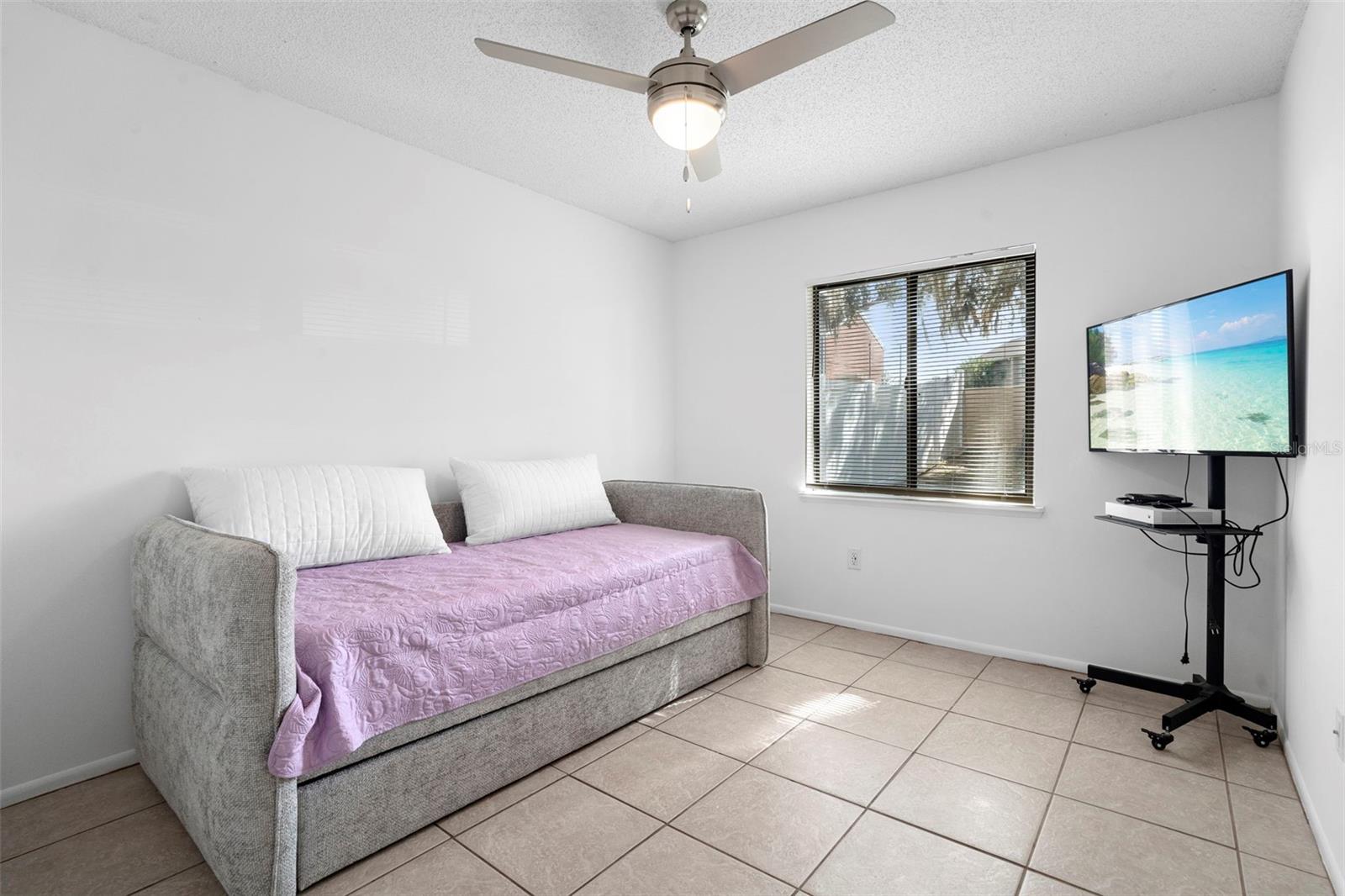 Image 15 of 29 For 11618 Sarita Court