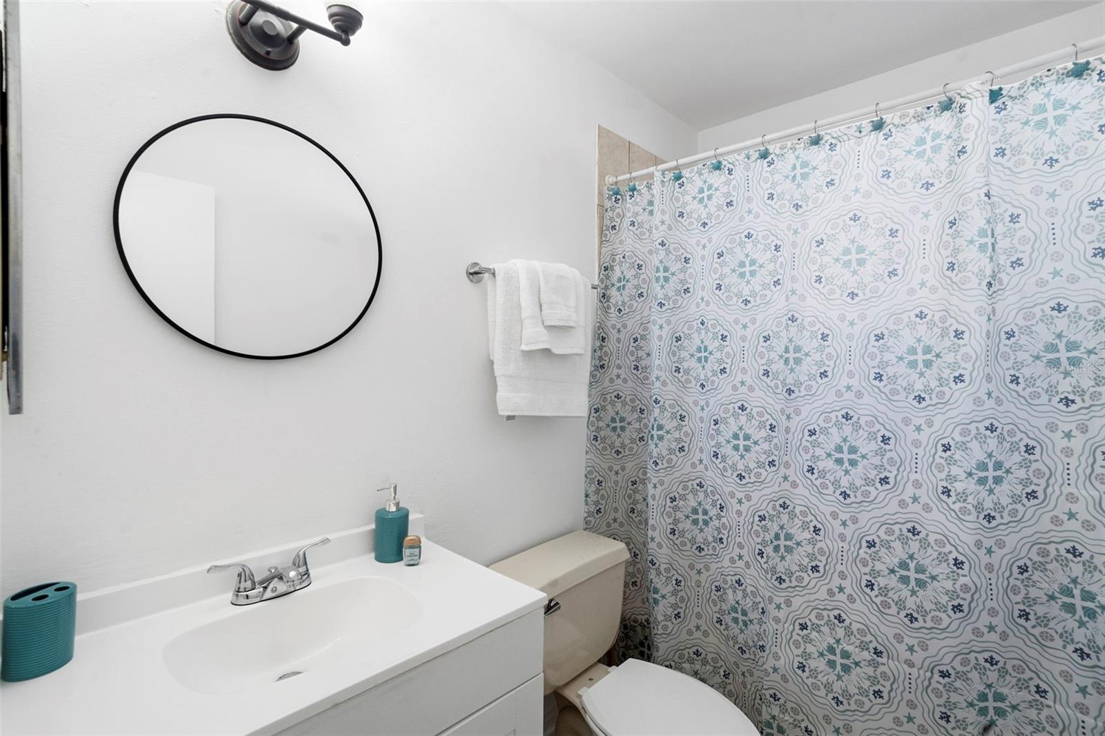 Image 17 of 29 For 11618 Sarita Court