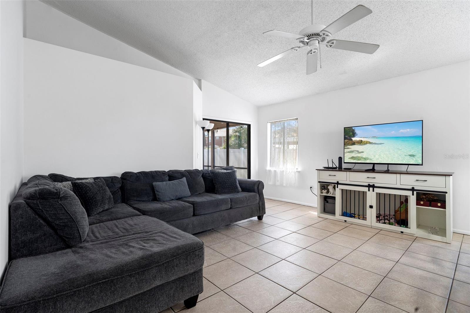 Image 6 of 29 For 11618 Sarita Court