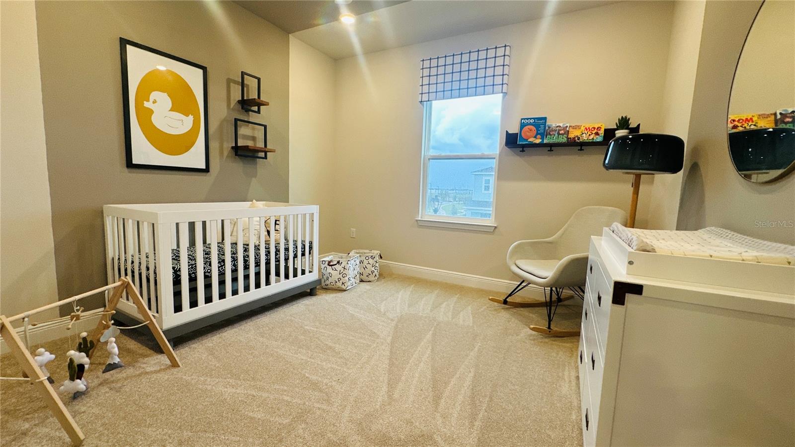 Image 26 of 33 For 16956 Hamlin View Street