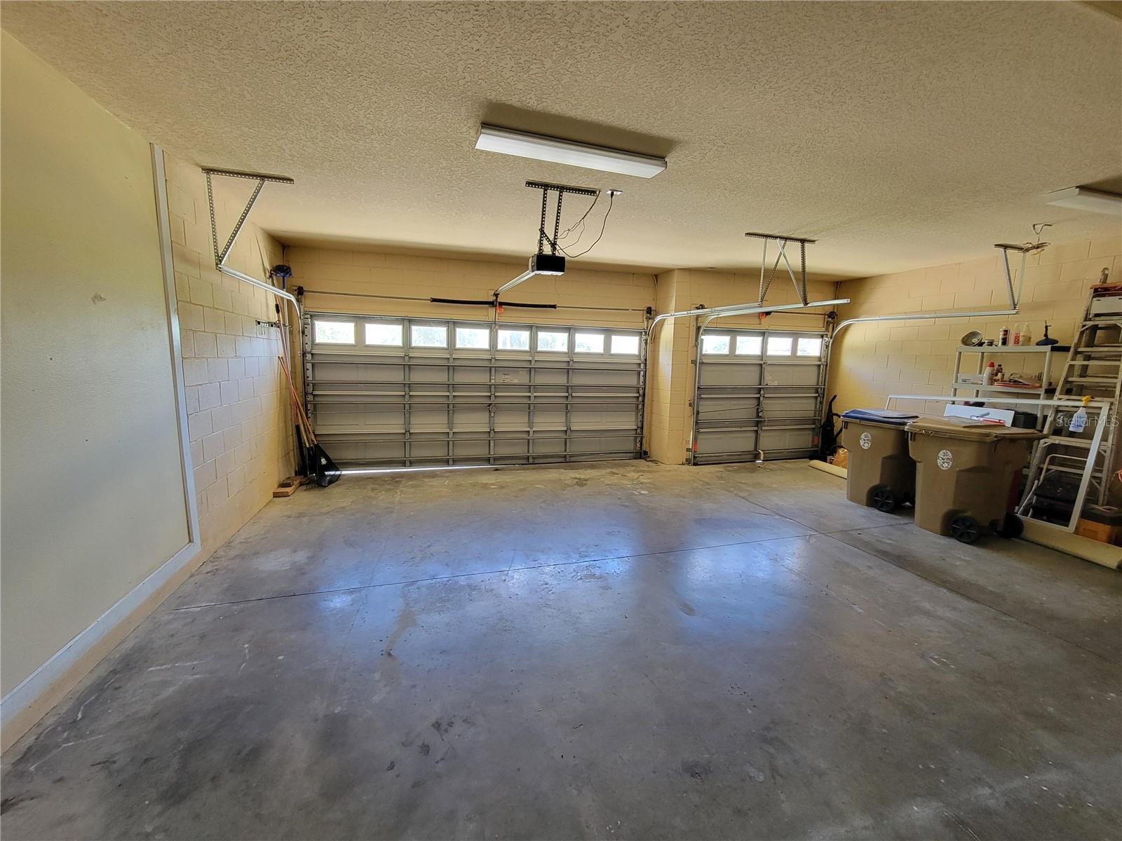 Image 37 of 93 For 3145 Twisted Oak Loop