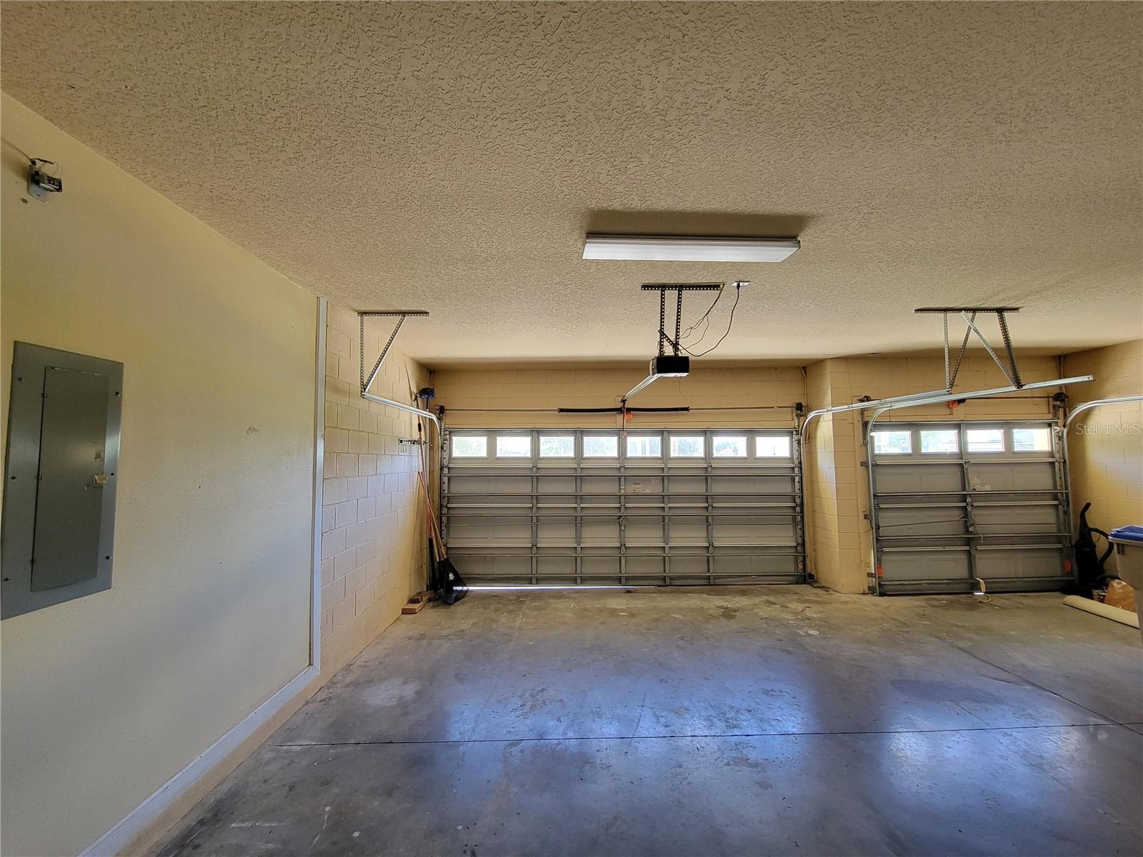 Image 38 of 93 For 3145 Twisted Oak Loop