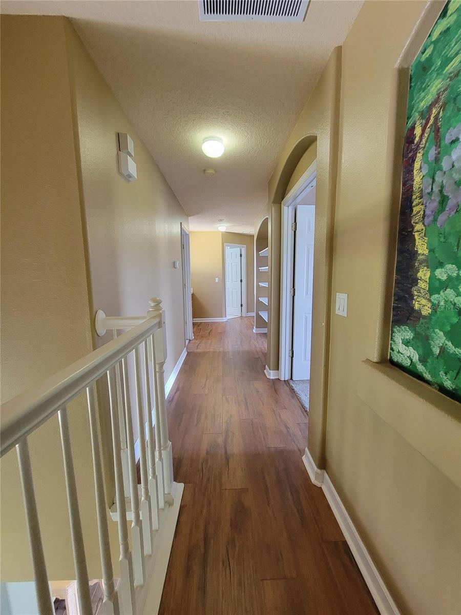 Image 55 of 93 For 3145 Twisted Oak Loop