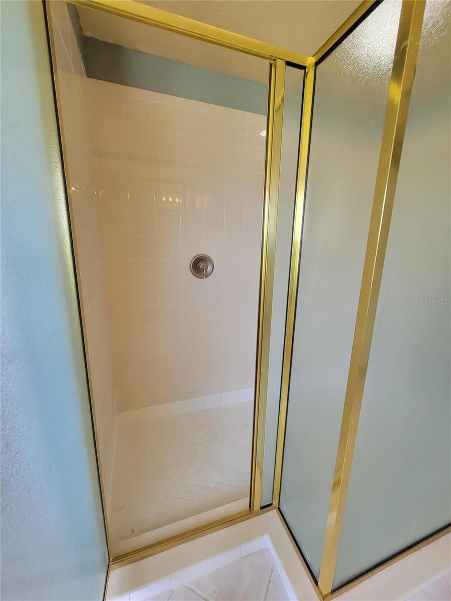 Image 71 of 93 For 3145 Twisted Oak Loop