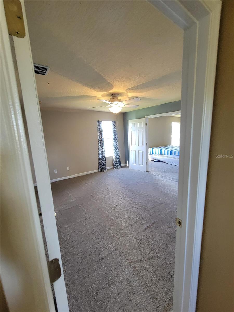 Image 79 of 93 For 3145 Twisted Oak Loop