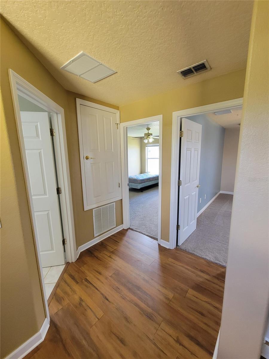 Image 81 of 93 For 3145 Twisted Oak Loop