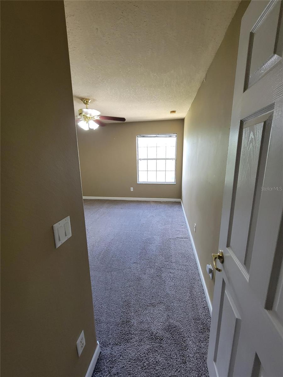 Image 9 of 93 For 3145 Twisted Oak Loop