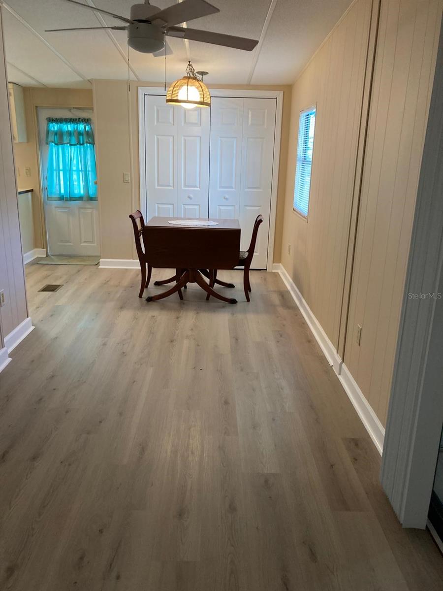 Image 21 of 45 For 2824 Manatee Road