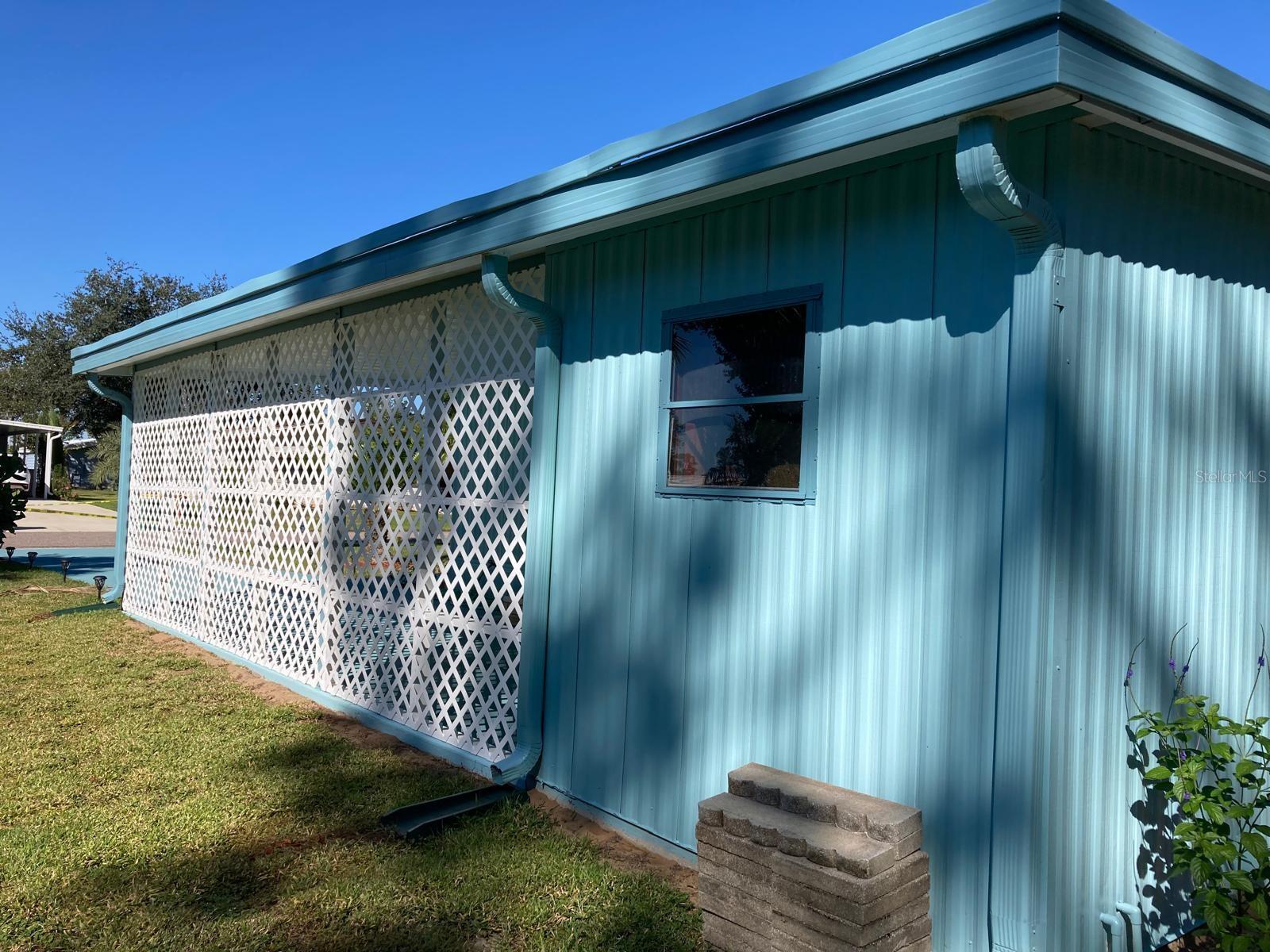 Image 5 of 45 For 2824 Manatee Road