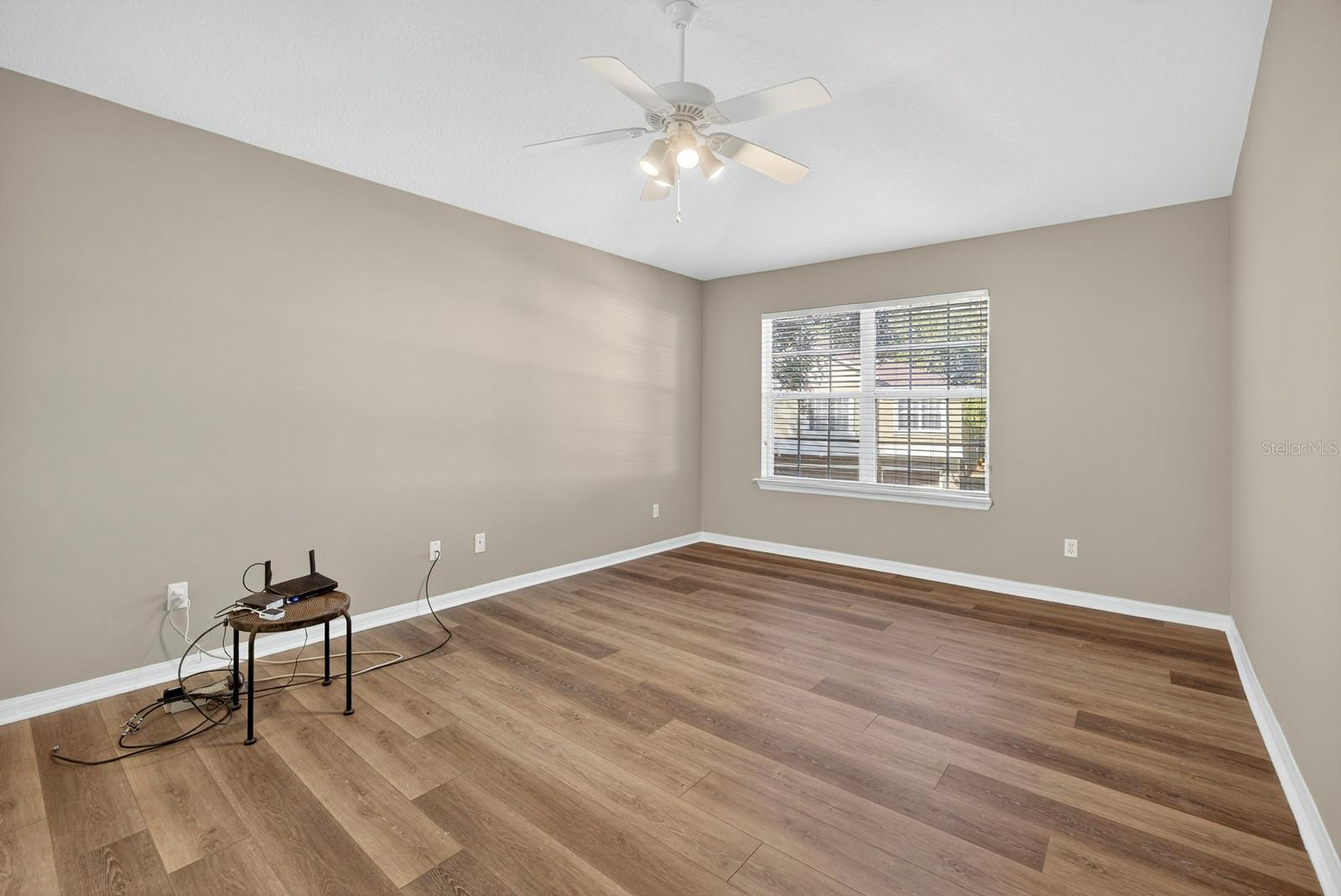 Image 16 of 35 For 863 Ashworth Overlook Drive C