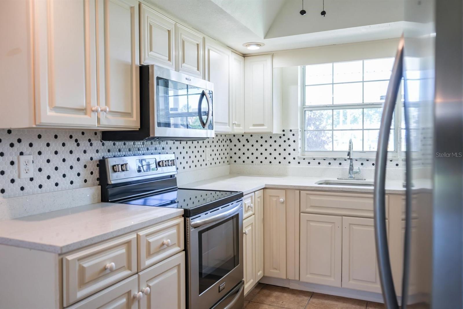 Image 3 of 28 For 1796 Florence Avenue