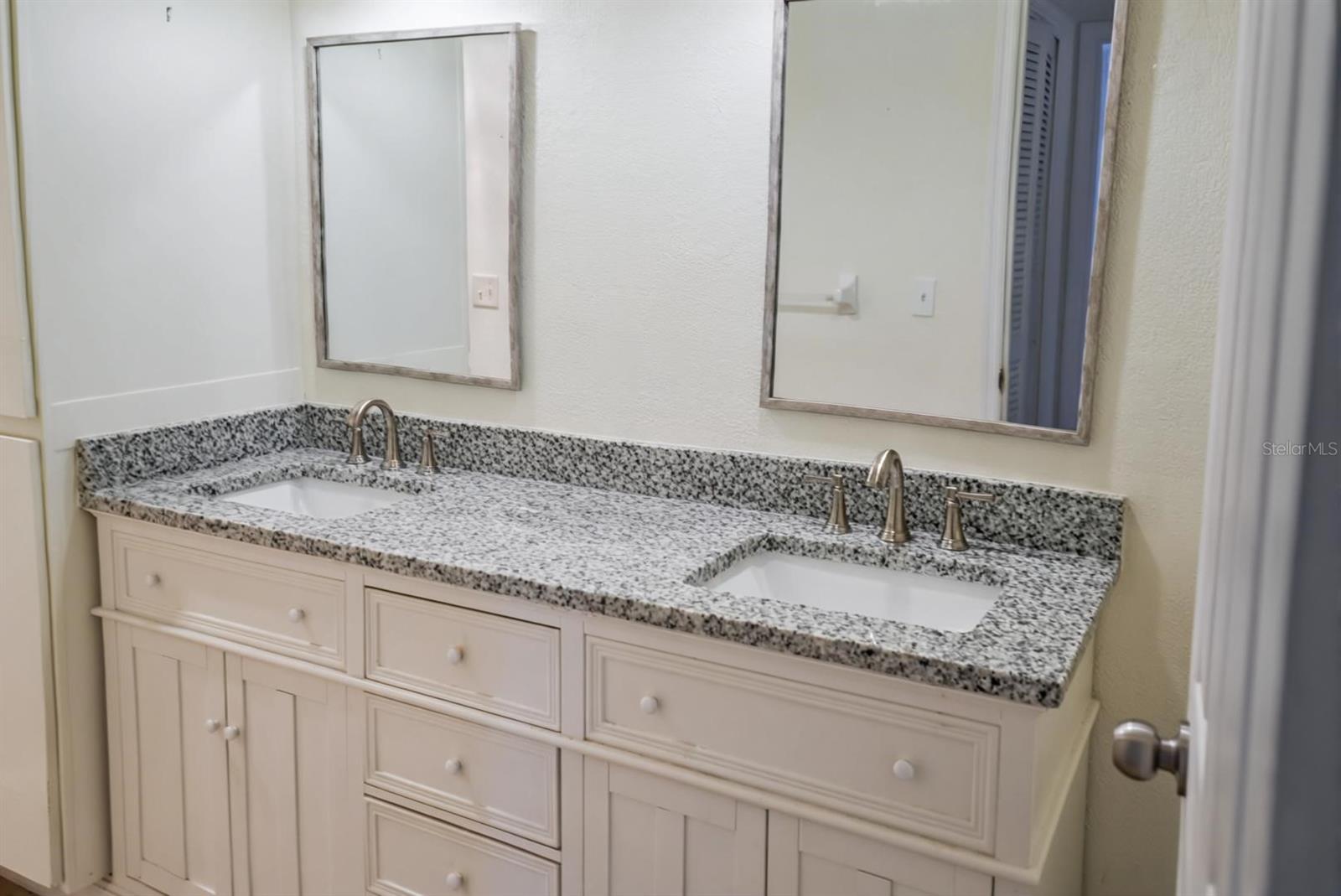 Image 6 of 28 For 1796 Florence Avenue