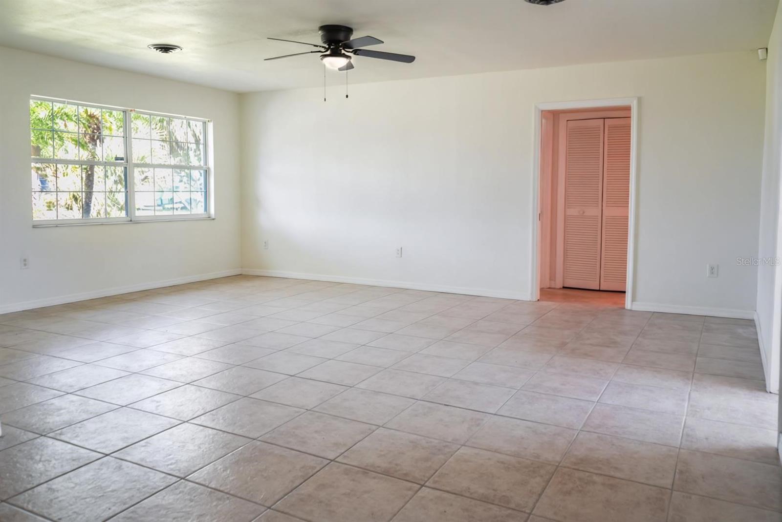 Image 9 of 28 For 1796 Florence Avenue