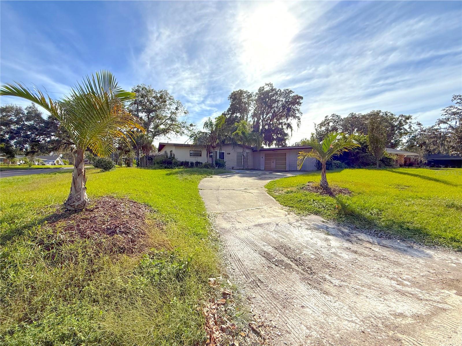 Image 2 of 42 For 2464 Derbyshire Road