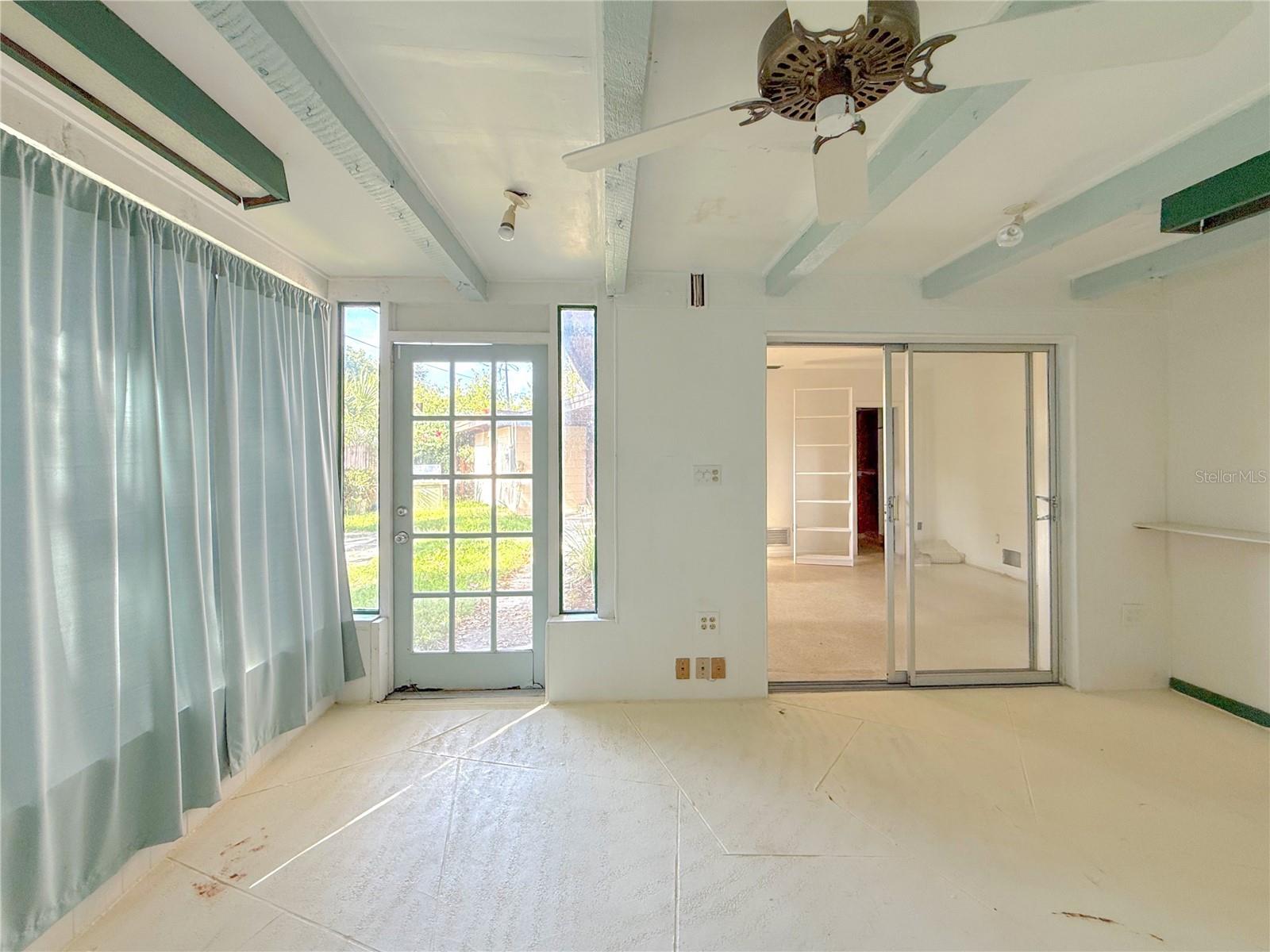 Image 26 of 42 For 2464 Derbyshire Road