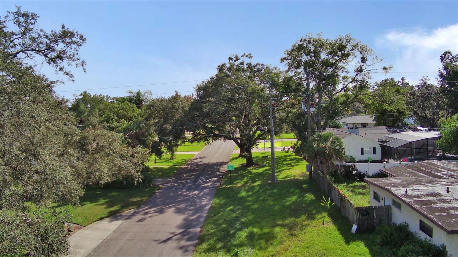 Image 41 of 42 For 2464 Derbyshire Road