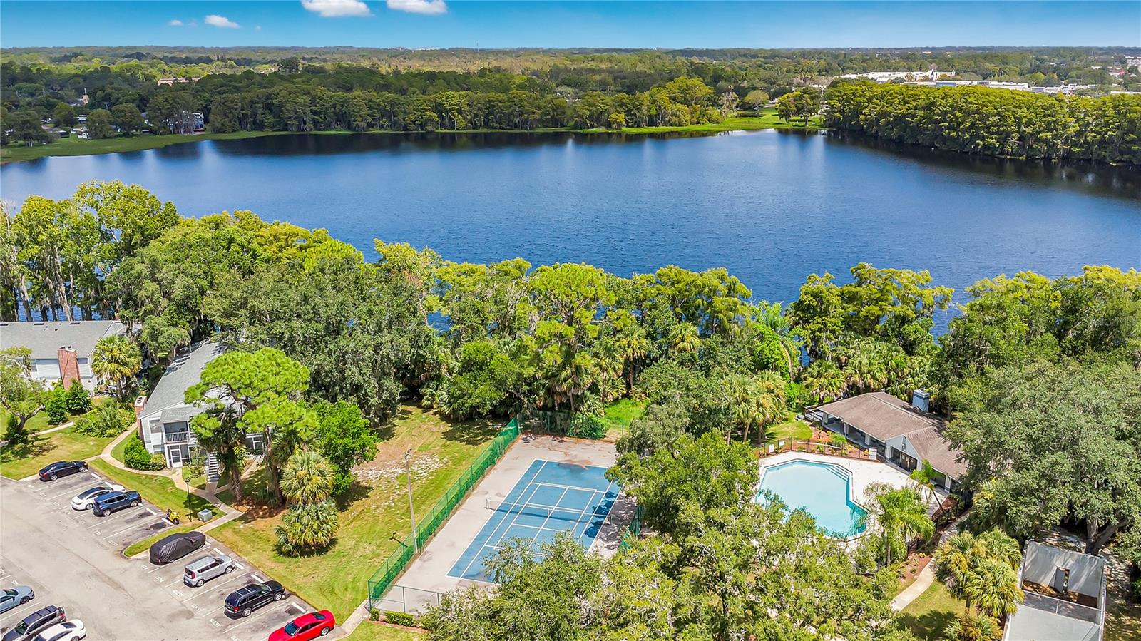 Image 15 of 15 For 305 Northlake Drive 305