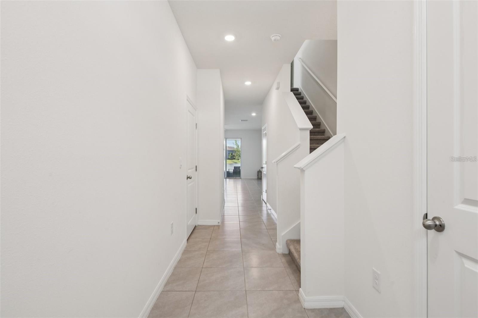 Image 5 of 12 For 285 Mangrove Shade Circle