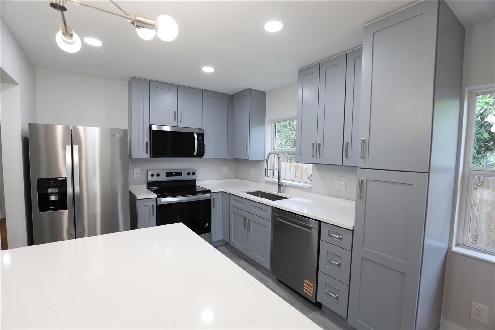 Image 17 of 59 For 631 Crystal Lake Drive