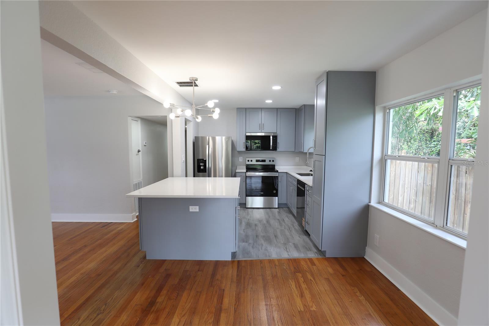 Image 24 of 59 For 631 Crystal Lake Drive