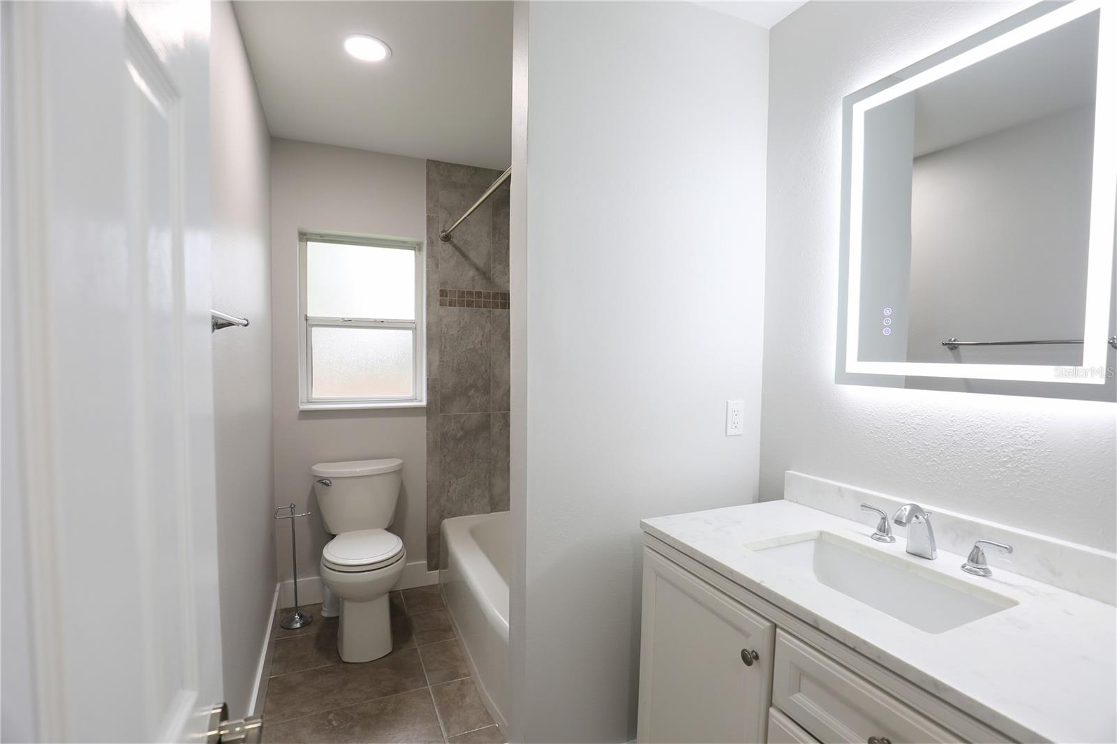 Image 41 of 59 For 631 Crystal Lake Drive