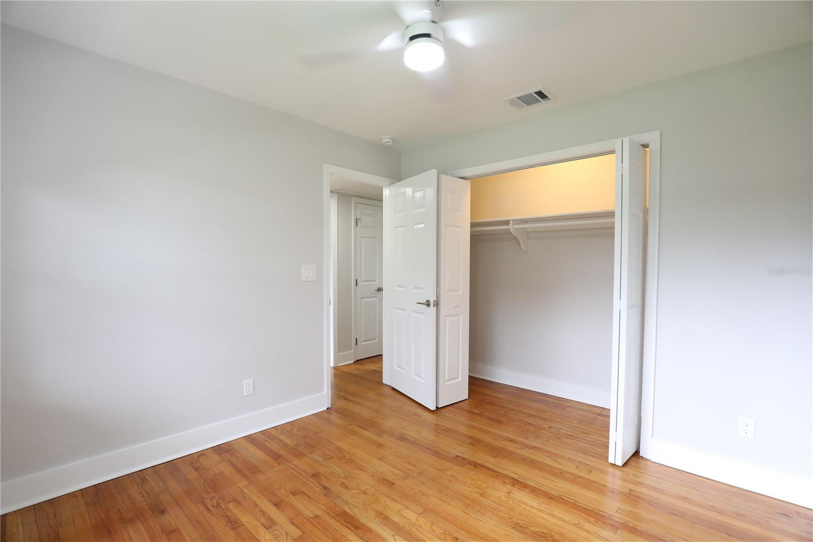 Image 44 of 59 For 631 Crystal Lake Drive