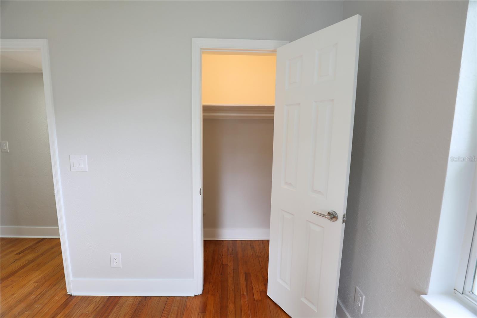 Image 49 of 59 For 631 Crystal Lake Drive