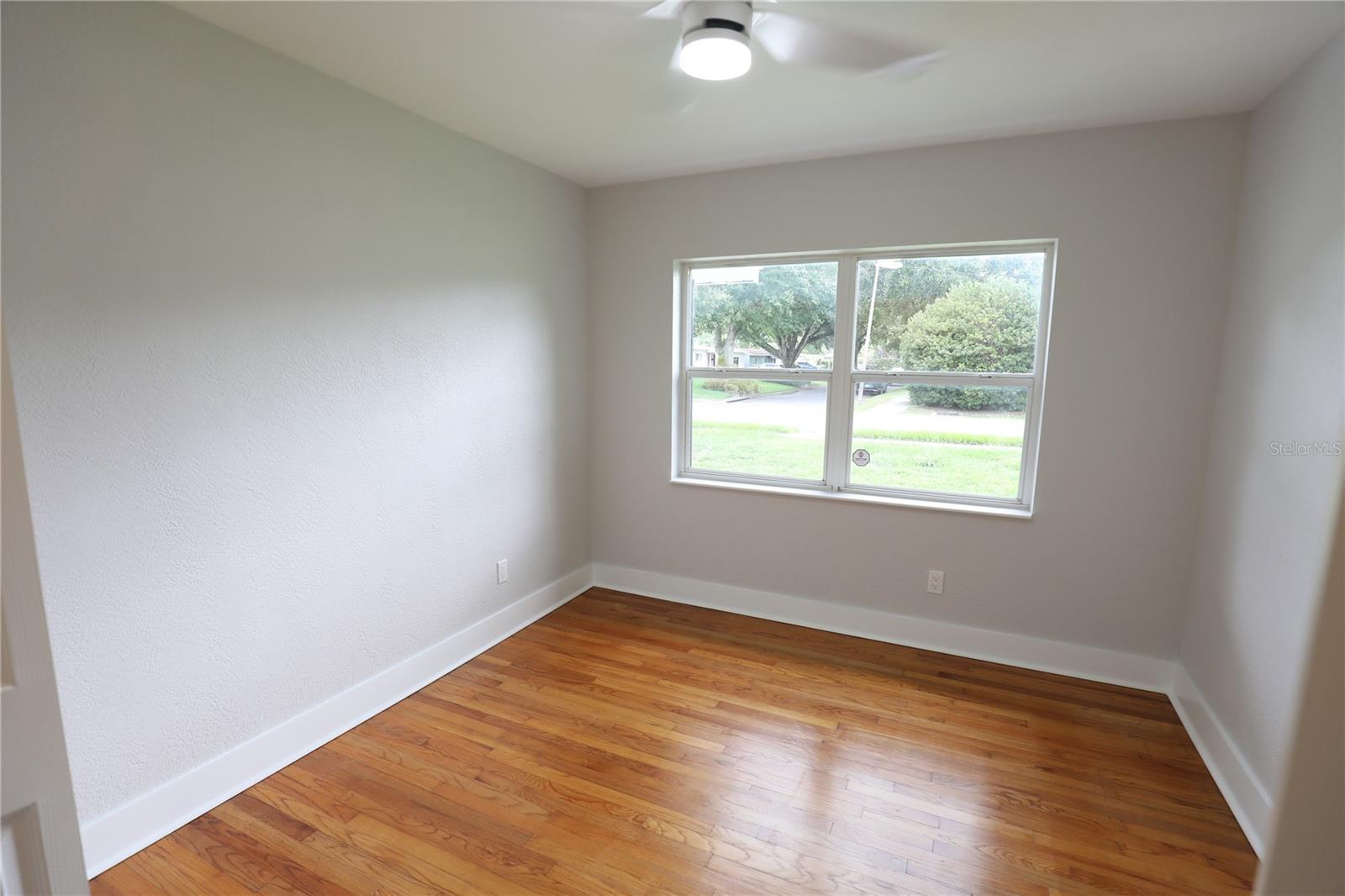 Image 52 of 59 For 631 Crystal Lake Drive