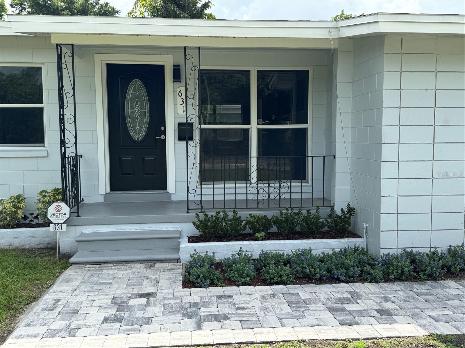 Image 6 of 59 For 631 Crystal Lake Drive