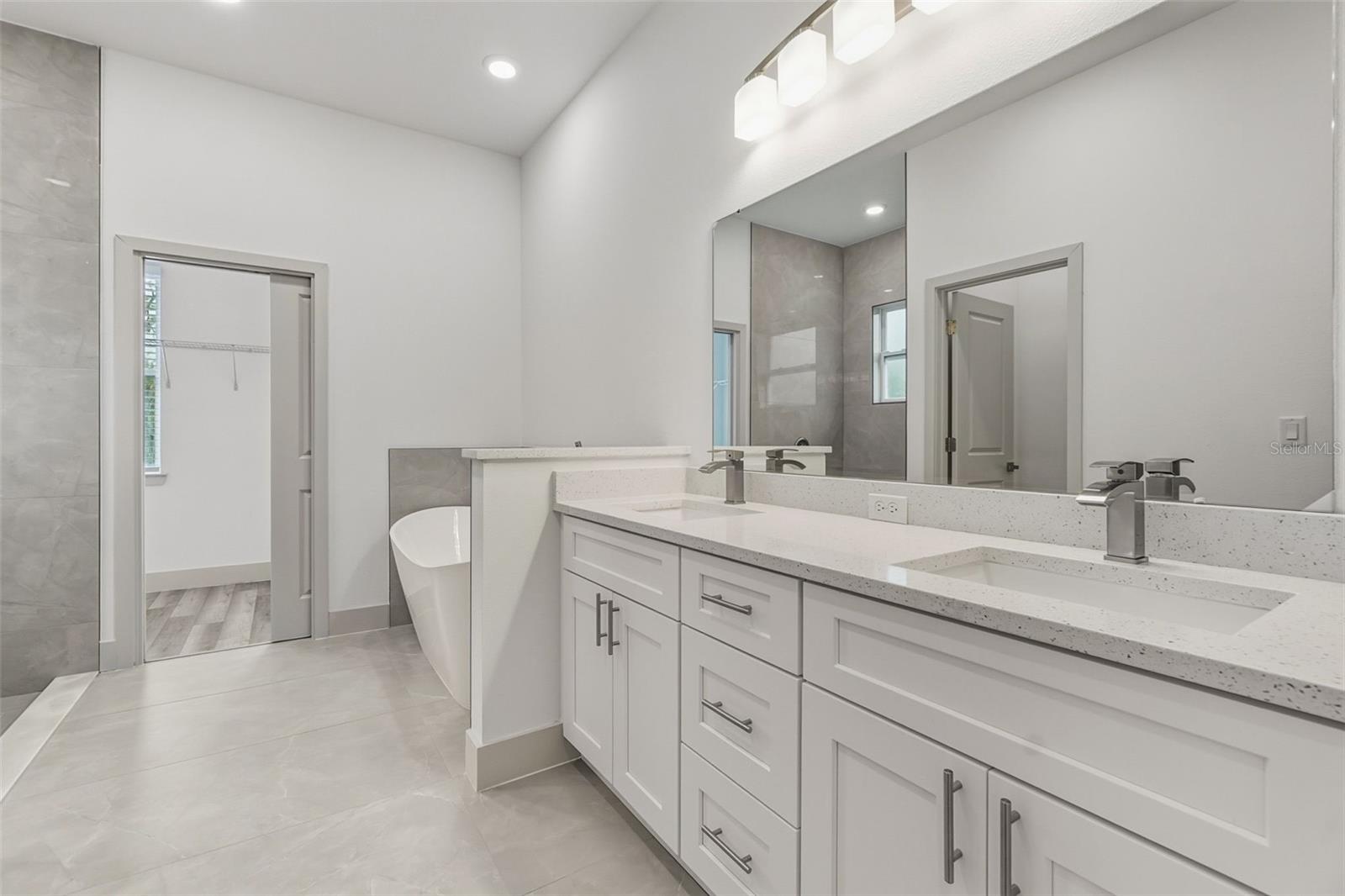 Image 14 of 22 For 18024 Placid Avenue